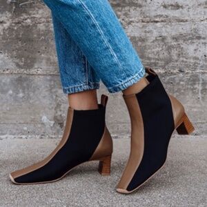Senso Gwennie Fudge Leather Booties in tan/black size 38 (7.5). NWOB